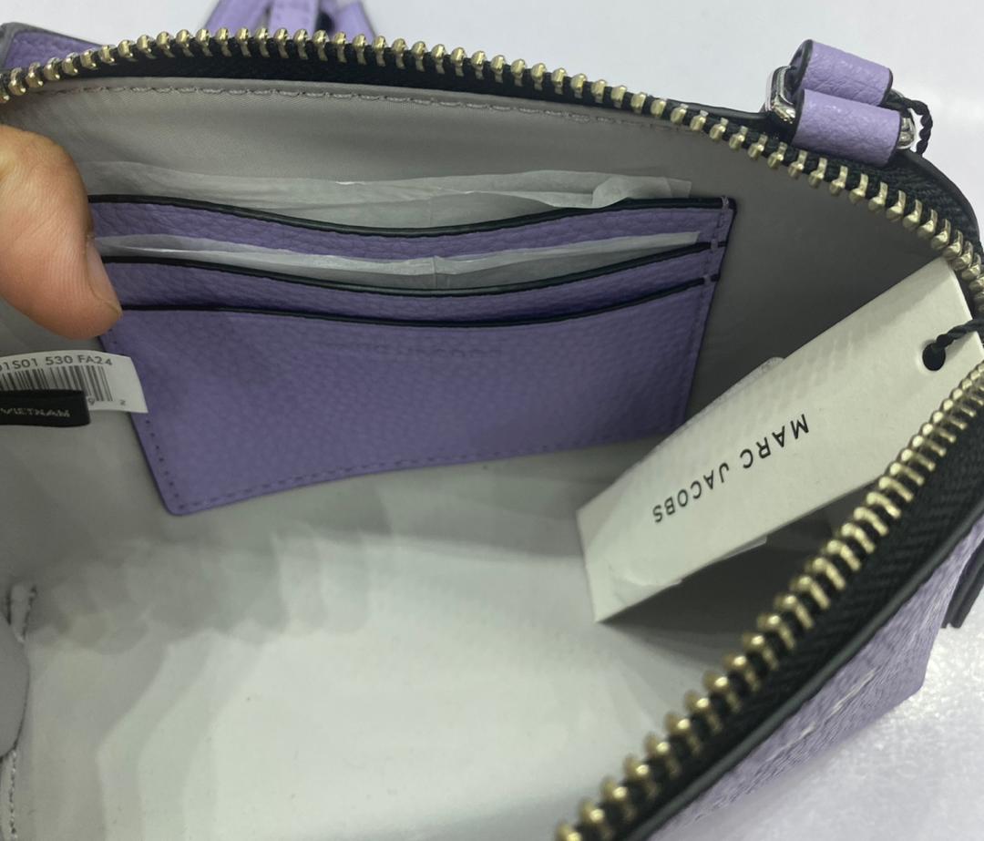 Marc Jacobs Small Crossbody Pouch - Image 4