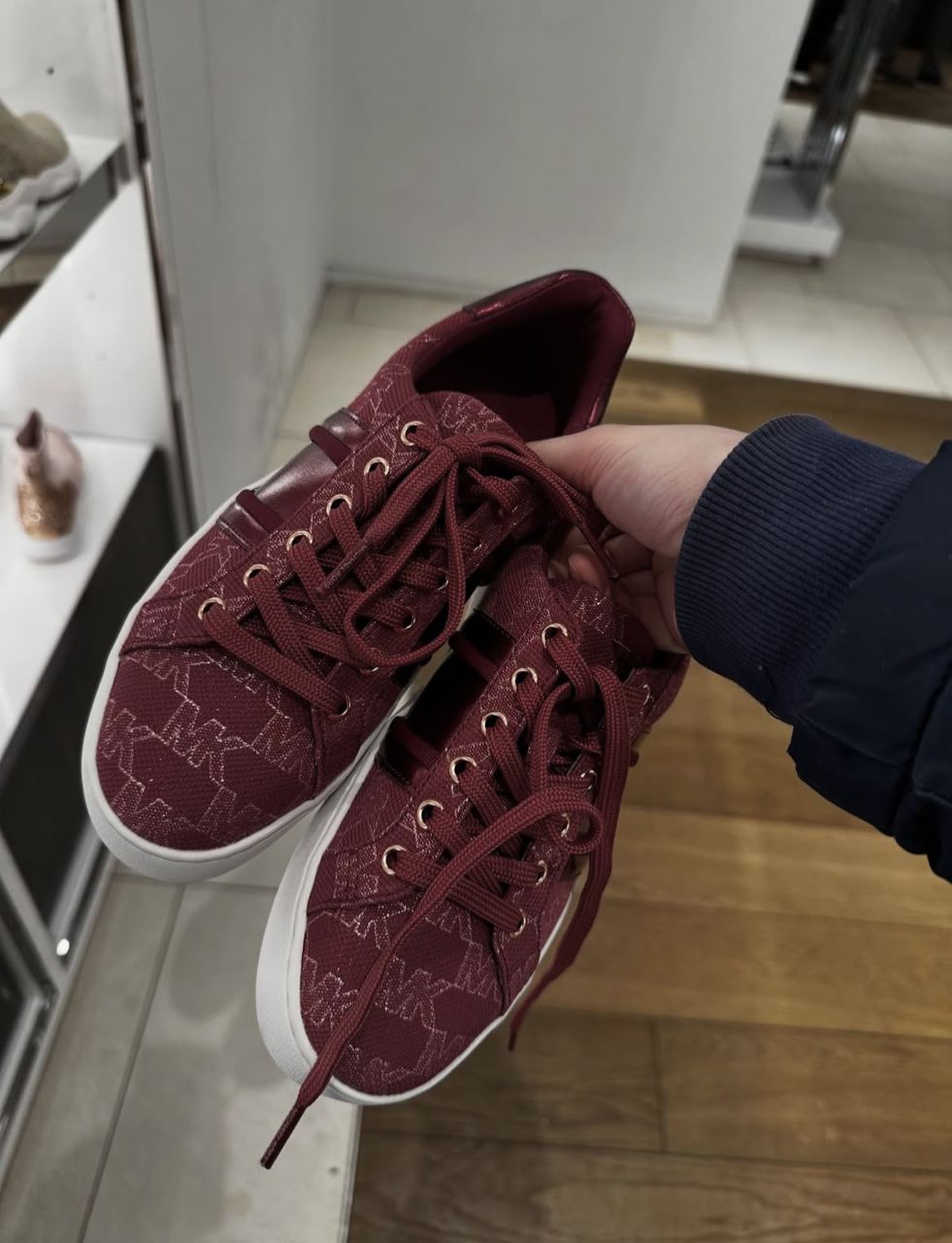 MICHAEL KORS, for ladies, sneakers, signature print, fabric, maroon, size: US6 - Image 2