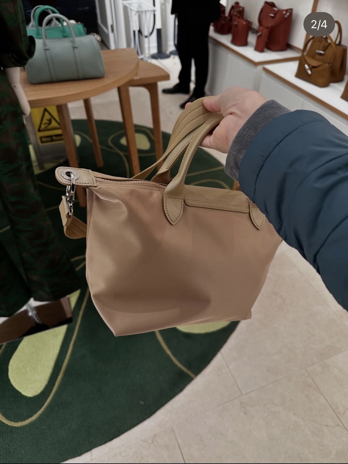 LONGCHAMP, neo, small top handle bag, with long strap, nylon gold - Image 5