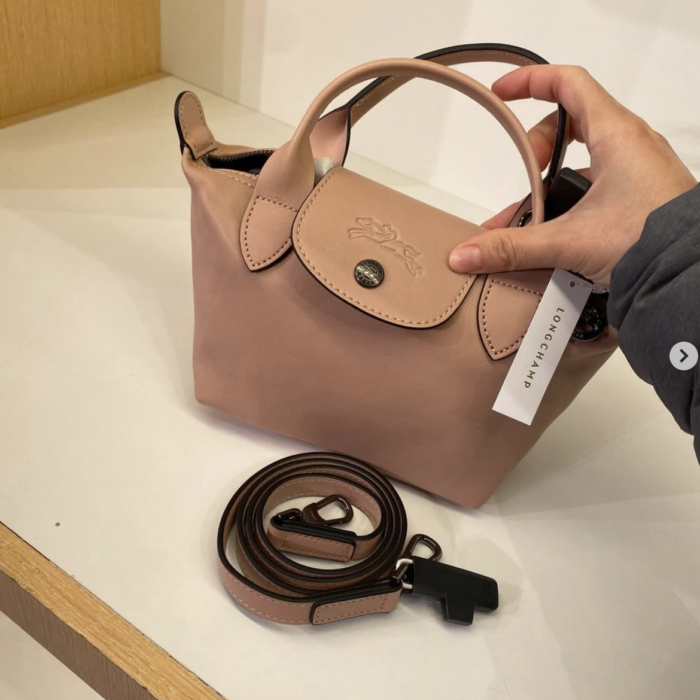 LONGCHAMP, le cuir, XS top handle bag, with long strap, leather, dusty pink