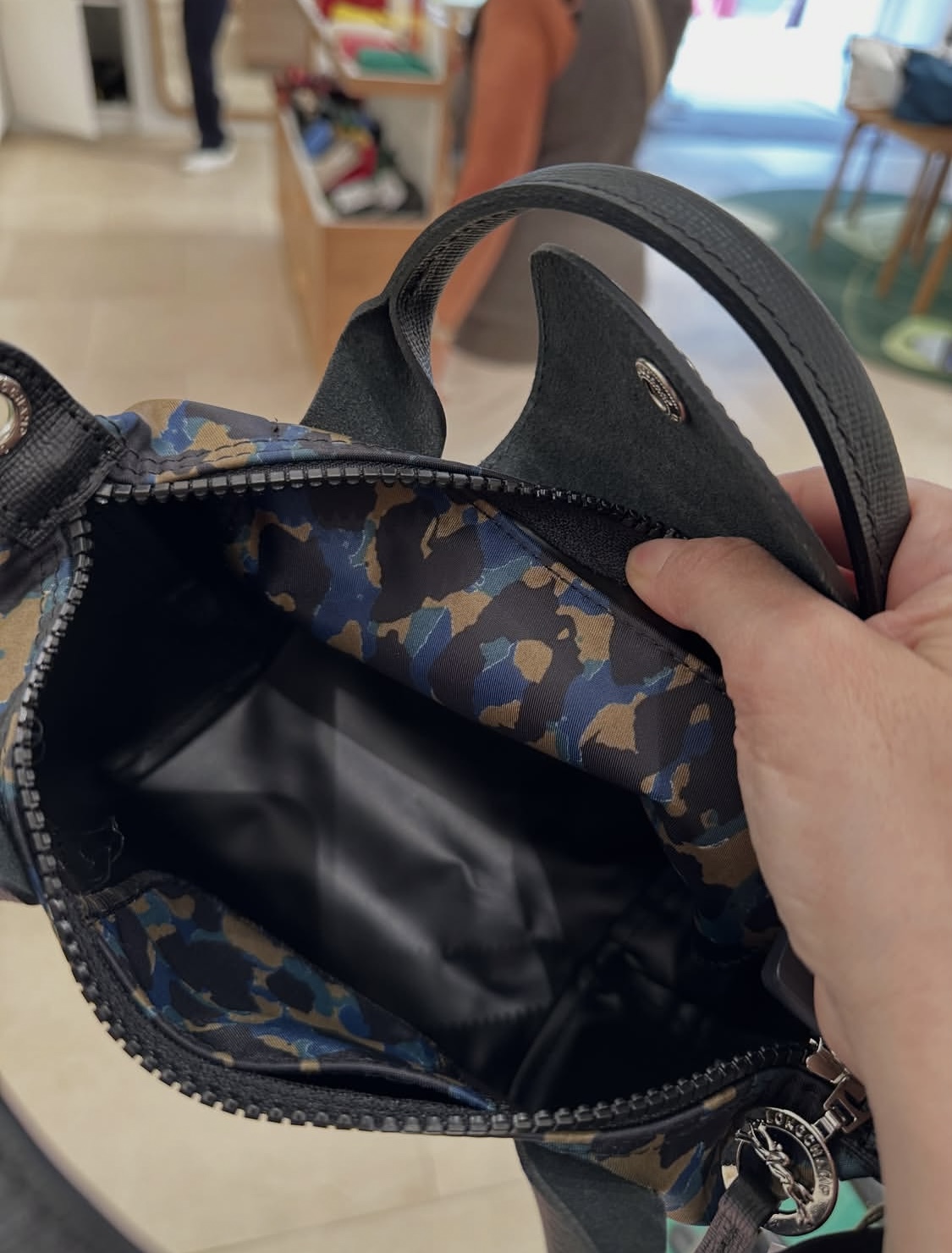 LONGCHAMP, neo, XS top handle bag, with long strap, printed camo - Image 3