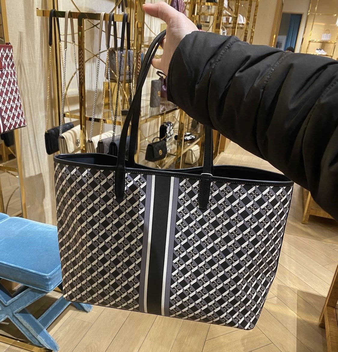 TORY BURCH, geo logo tote with stripe, no long strap, black - Image 3