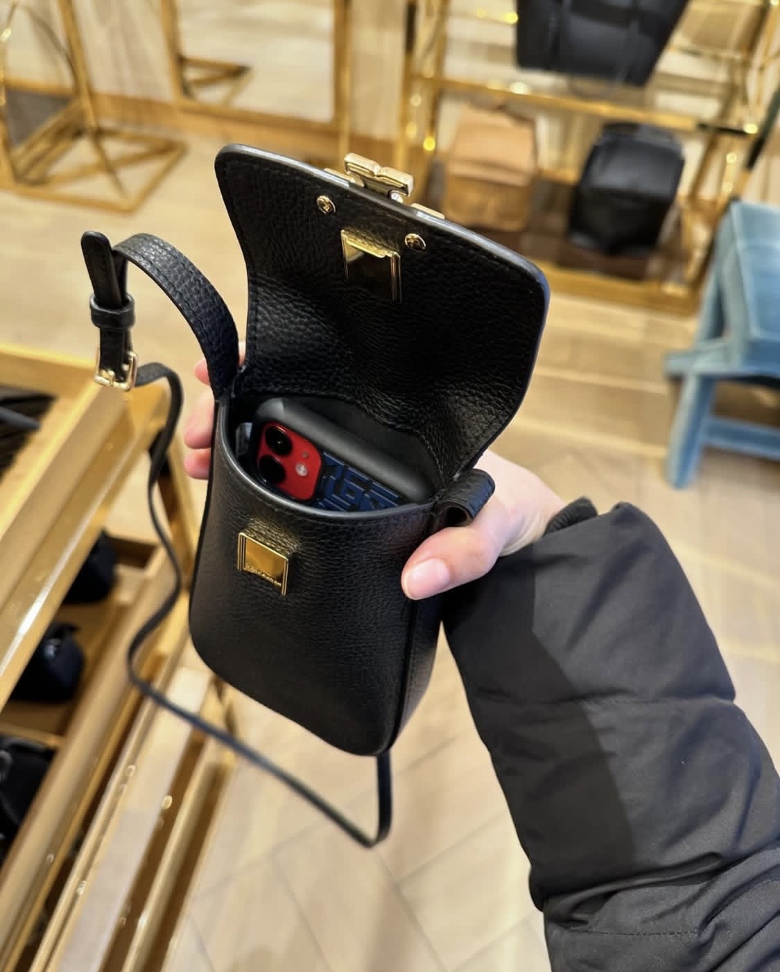 TORY BURCH, Britten, phone crossbody bag, black - Image 3