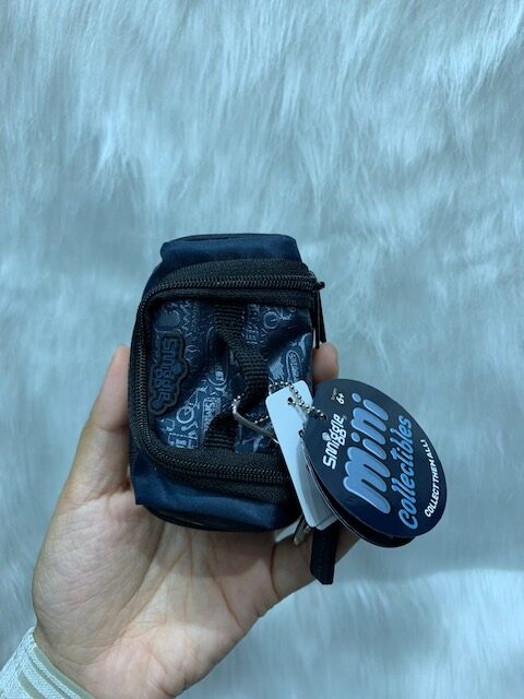 SMIGGLE, mini collectibles keyring, Lunchbox Double Decker.