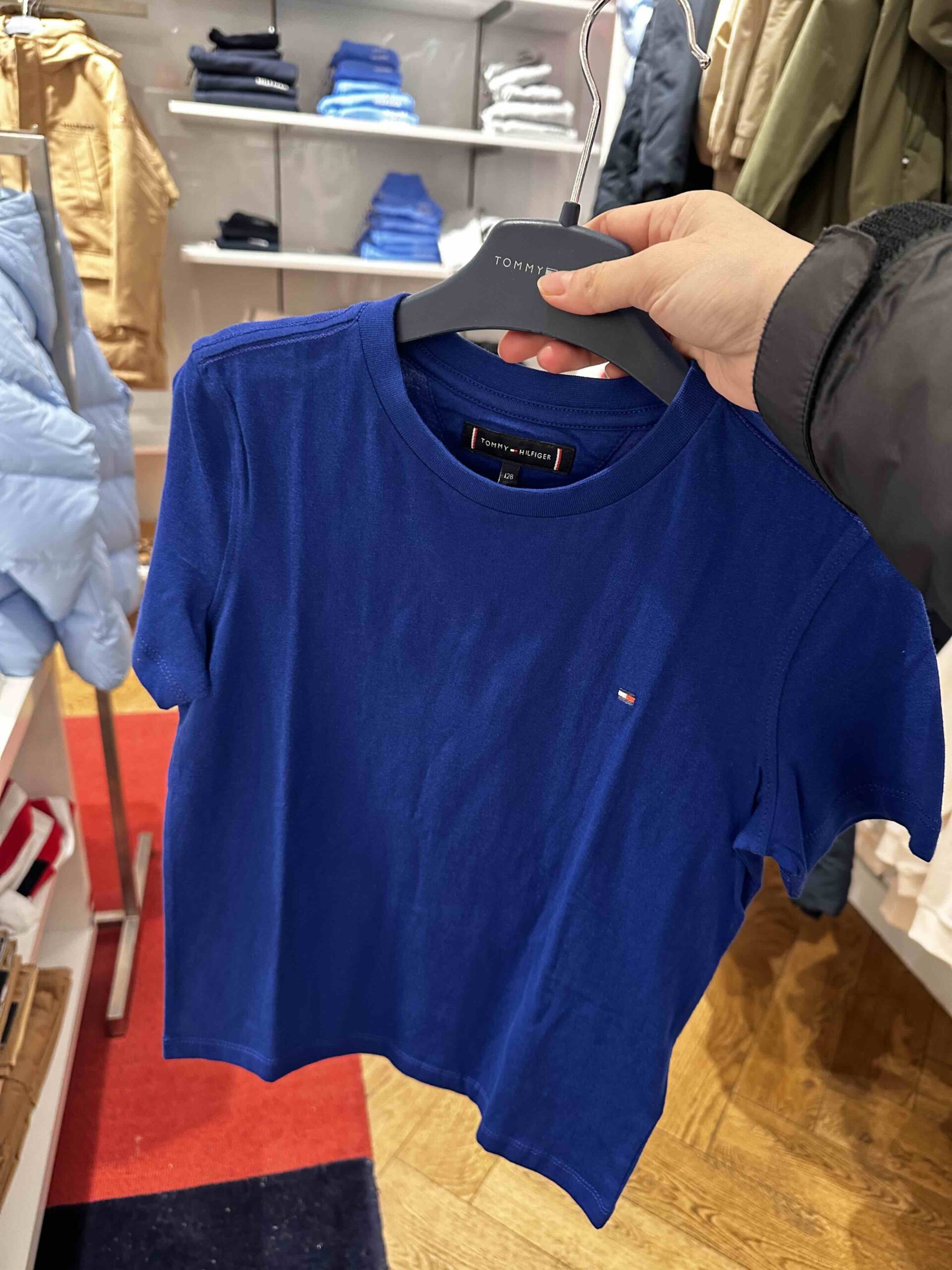 TOMMY HILFIGER, for kids, round neck t shirt, wedges blue, size: 14, 16 years