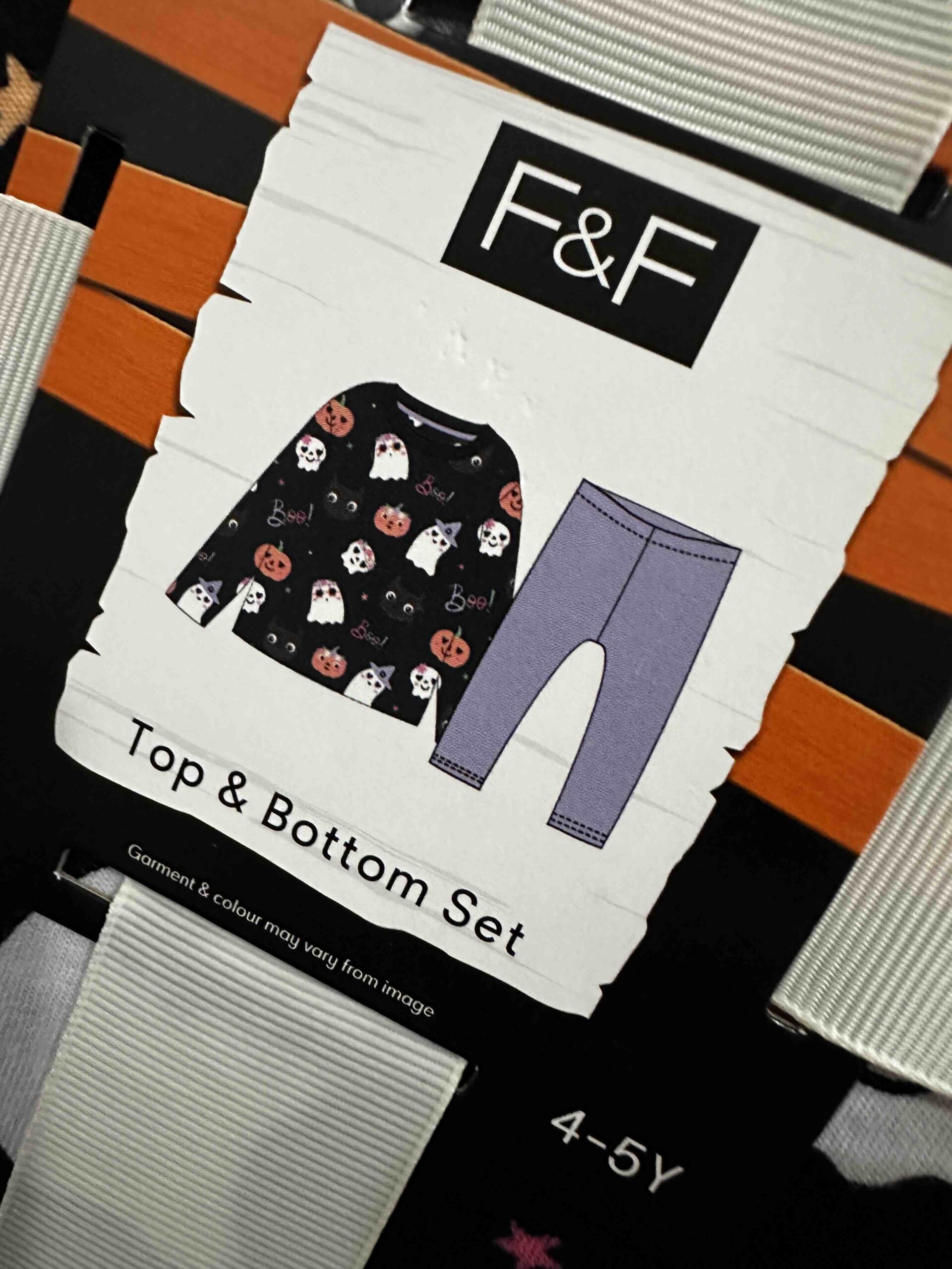F and F by TESCO, for kids, pyjama set, halloween cats 4-5 yrs - Image 2